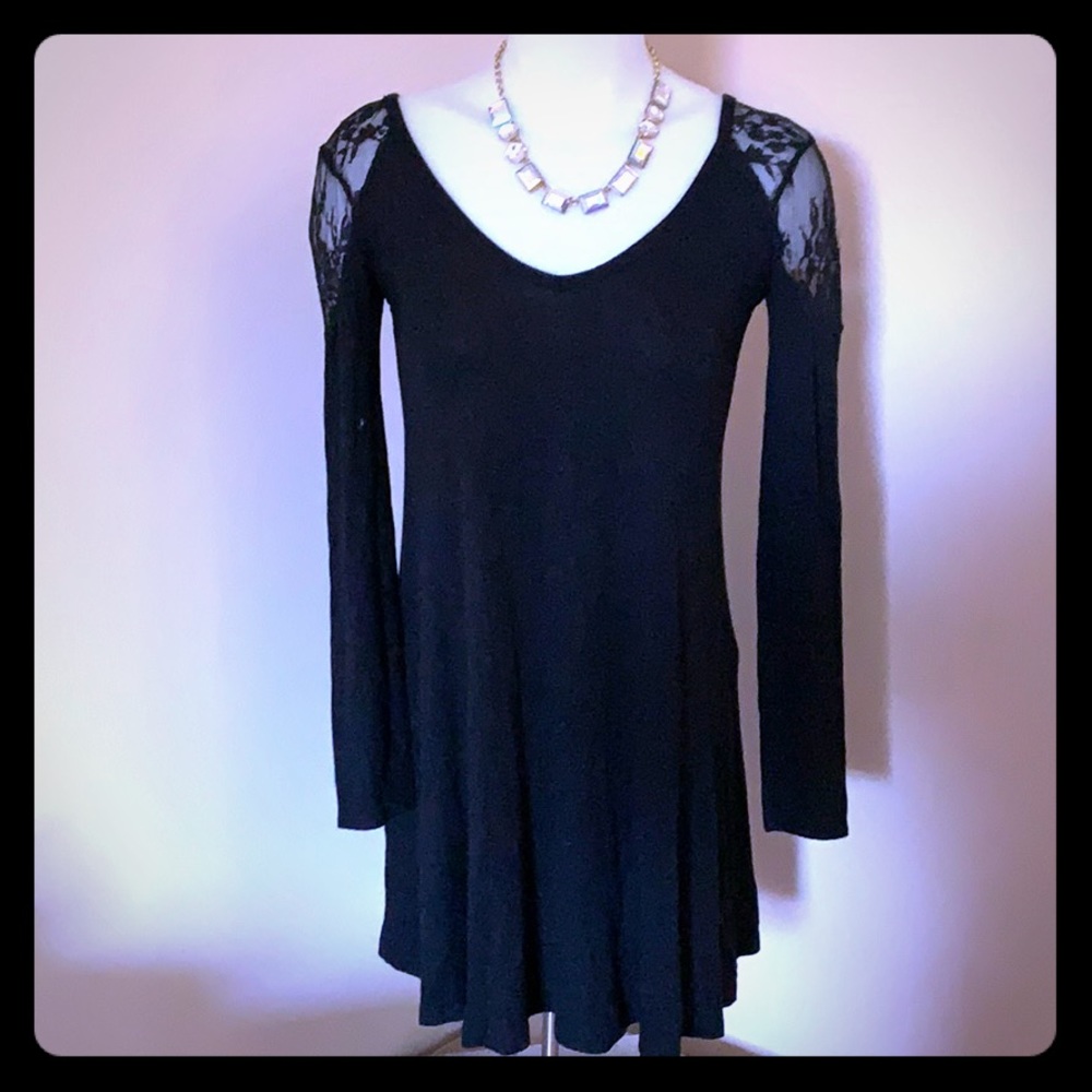 🆕 American Eagle Outfitters Black Dress XS